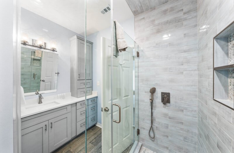Master Suite Bathroom
